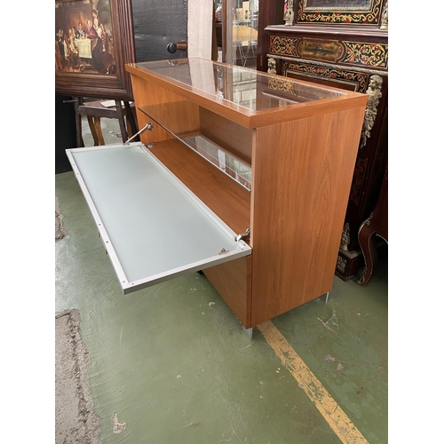 596 - Glass Top Lighted Display Cabinet/Bar Unit with 2 Bottom (Spirits) Storage Drawers (130 W. x 45 D. x... 