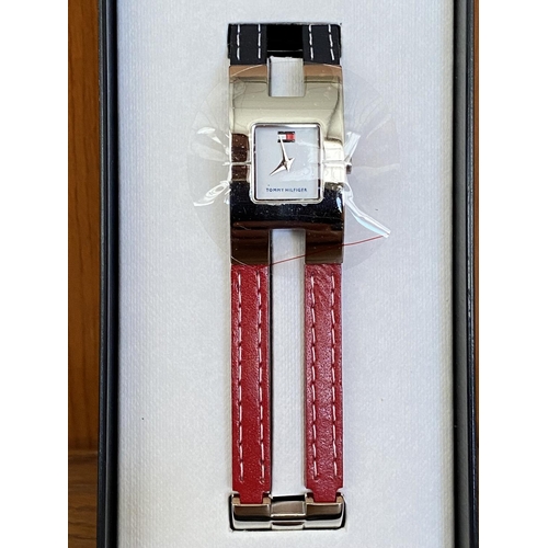 61 - Tommy Hilfinger Westport Ladies Stainless Steel Watch (Unused)