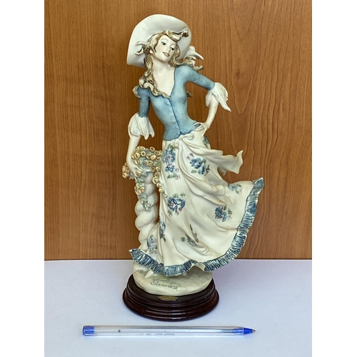 103 - Giuseppe Armani 1996 Lady Jane Sculpture Figure (26.5cm H. - Tiny Piece Missing From the Sleeve of H... 