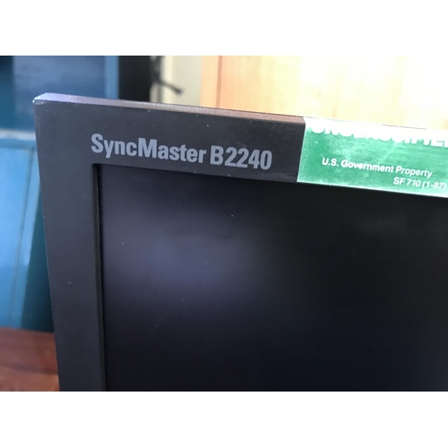 201 - Samsung SyncMaster B2240 Computer Monitor - Code AM7096S