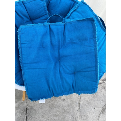 78 - x4 Turquoise Square Patio Chair Cushions 100% Cotton (45 x 45 x 8cm/each)