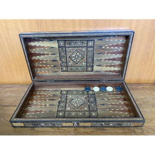 206 - Vintage Backgammon Board (No Pieces)