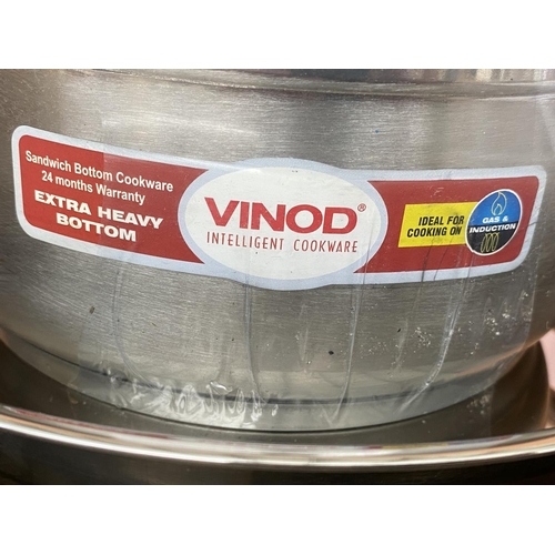 207 - Vinod Induction 22cm Stainless Steel 18/0 Cooking Pot and Two 30 & 34cm Stainless Steel 18/10 Oven T... 