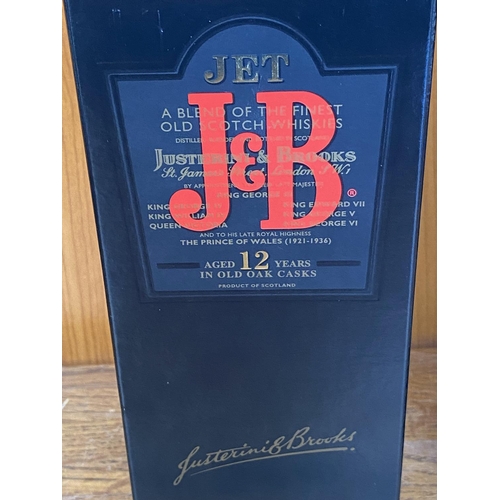 179 - J & B Jet 12 Years Old Scotch Whisky 70cl