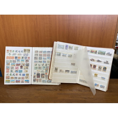 197 - x2 Albums of Australian Stamps From 1915 to 1990's - Withdrawn