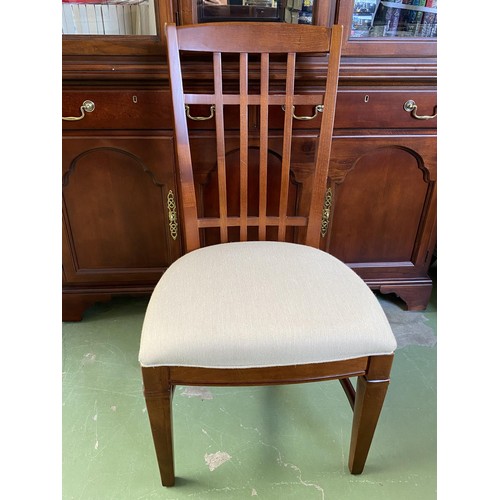 200B - American Wooden Dining Chair Upholstered in Beige Fabric - Code AM7145F