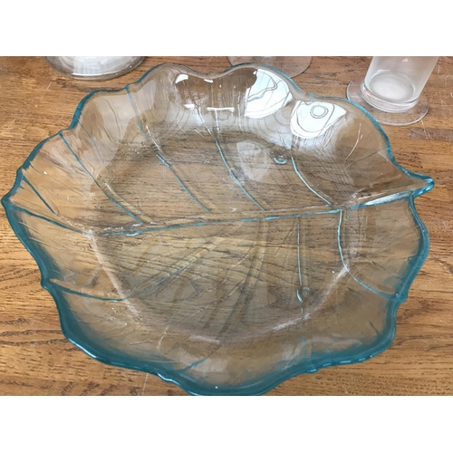 617 - Leaf Shaped Glass Fruit/Salad Bowl Together with 3 Glass Vases