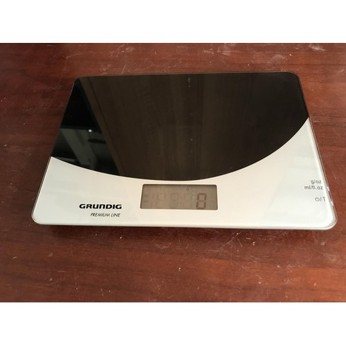 622 - Grundig KW5040 Premium Line Kitchen Scales