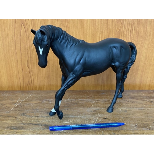 110 - Vintage Royal Doulton Black Stallion with White Right Sock Beauty Figurine (15cm H.)