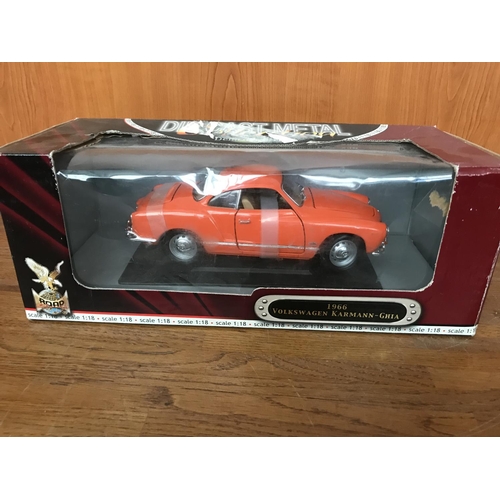 231 - Volkswagen Karmann - Ghia Road Signature Die Cast 1966 Model Car, Scale 1:18