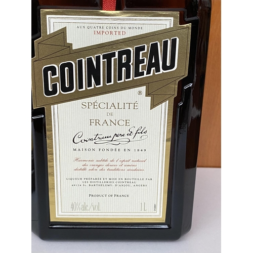 118 - x2 Bottles of Liqueur, French Cointreau 1Lt and Kahlua Coffee Liqueur 1Lt