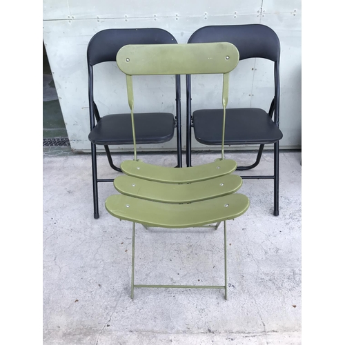 201 - x3 Casual Folding Chairs (x1 A/F)