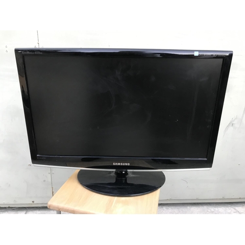 207 - Samsung 2333HD Television (No Remote)