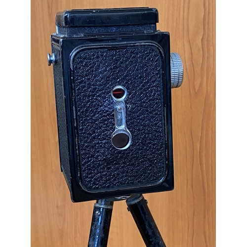 82 - Vintage Halina-Viceroy Haking's Super Reflex Camera on Stand