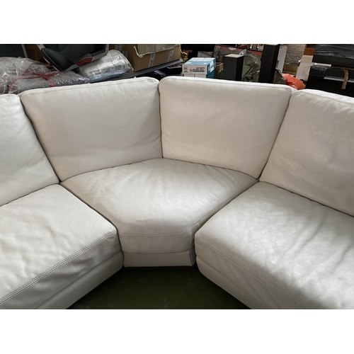 140 - Very Large 'Natuzzi' White Leather Corner Sofa (270 x270cm)