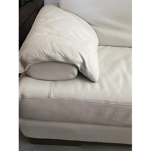 140 - Very Large 'Natuzzi' White Leather Corner Sofa (270 x270cm)