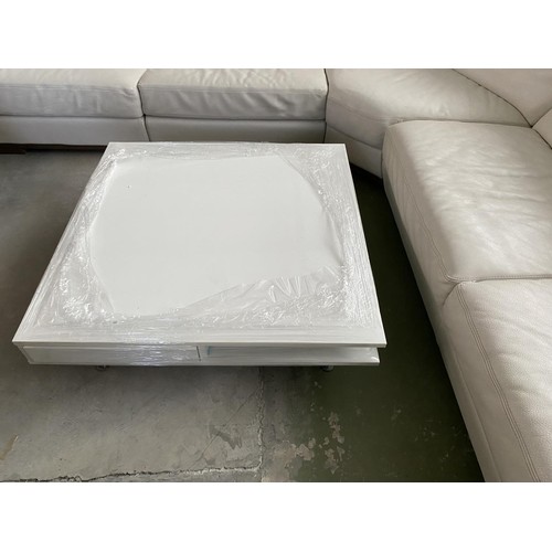 140A - Square White Coffee Table with Metal Legs (95 W. x 95 D. x 31cm H.)