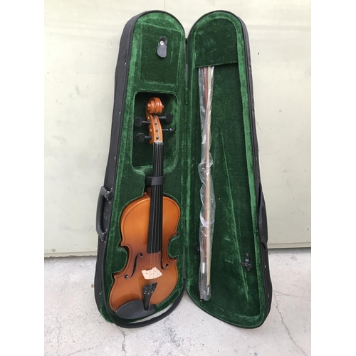 58 - Vintage Violin in Case