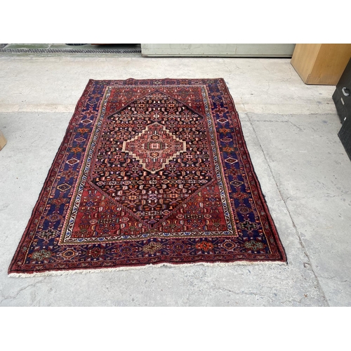 136 - Vintage Persian Carpet in Good Condition (148 x 218cm)