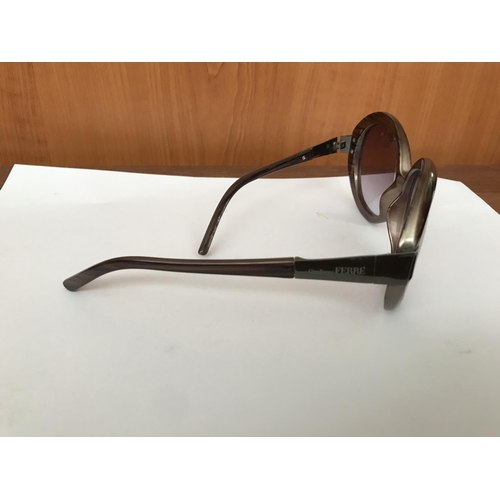 699 - Pair of Gianfranco Ferre Sunglasses