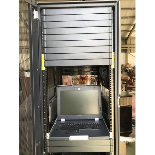 700 - HP 10642G2 Server Rack Cabinet Enclosure