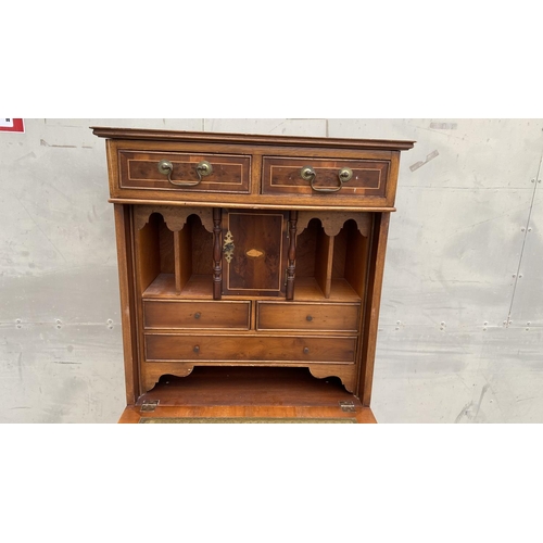 9 - Antique Late 19th Century Walnut Veneer Secretary Desk with 4 Bottom Drawers, 2 Smaller Ones in The ... 