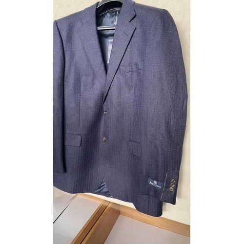 31 - Aquascutum London Winter Men's Navy Blue Jacket Size 44 Reg. (Unused)