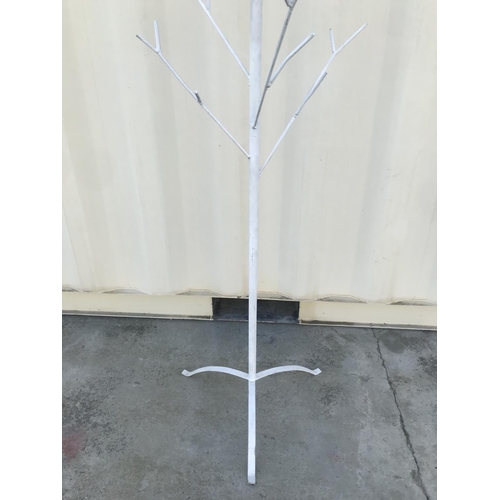 246 - Decorative Metal Outdoor 'Tree' Stand (167cm H.)