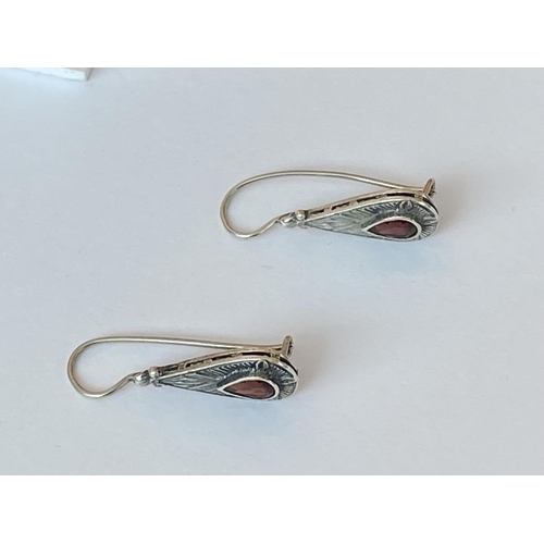 52 - Silver 925 Vintage Drop Earrings with Real Garnet