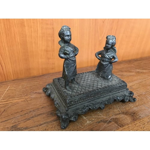 272 - Vintage Cast Iron Art Figures