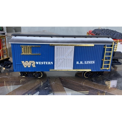 45 - Silver Rail WR Western Lines Express Train Set