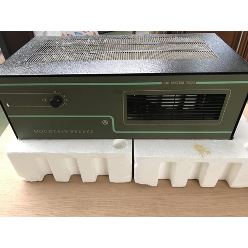 49 - Mountain Breeze Air System 7000 Ioniser/Air Purifier (Unused- Boxed)