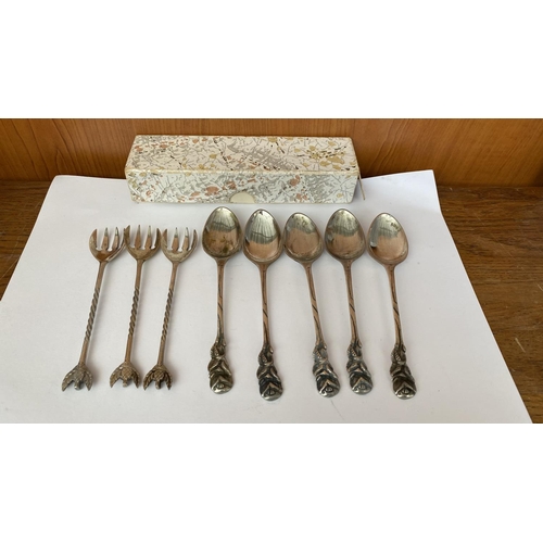 171 - Assorted Silver 800 Dessert Spoons