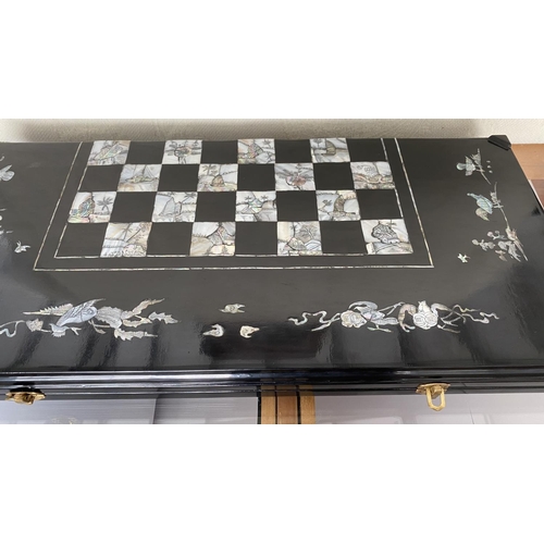 570 - Chinese Lacquered Games Board Vintage Asian Chess and Backgammon Board with Mother of Pearls Inlay (... 