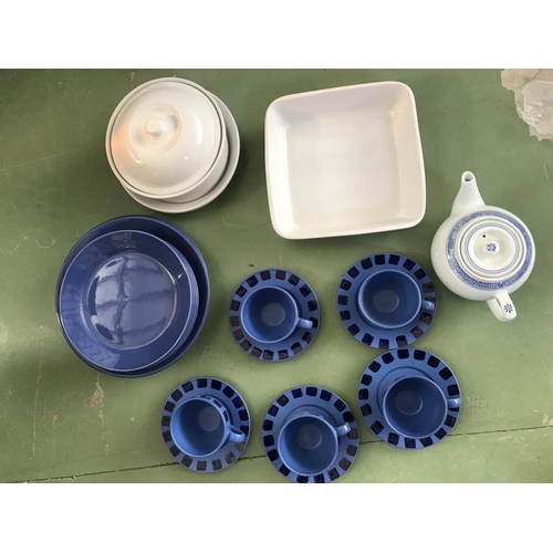 491 - Qty of Blue Plates, Tea Cups & Saucers and Other Kitchen Items