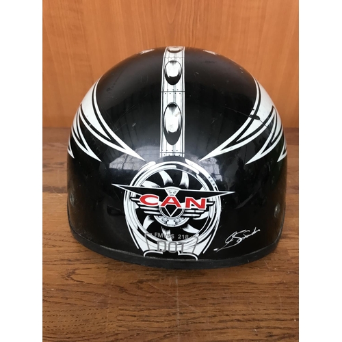 542 - Can FMVSS 218 Dot Motorbike Helmet Signed