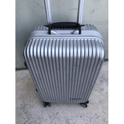 169 - Flyjack Lightweight Aluminium Hand Travel Luggage on Castors (No Key - 56cm H. x 33cm W. x 23cm D.)