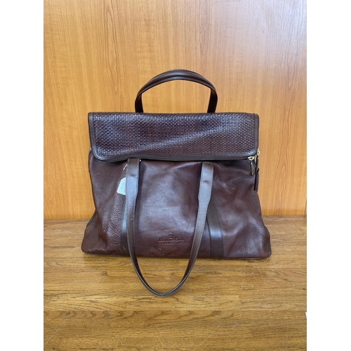 235 - Massimo Dutti New York Fifth Avenue Collection Beautiful Brown Leather Travel Bag