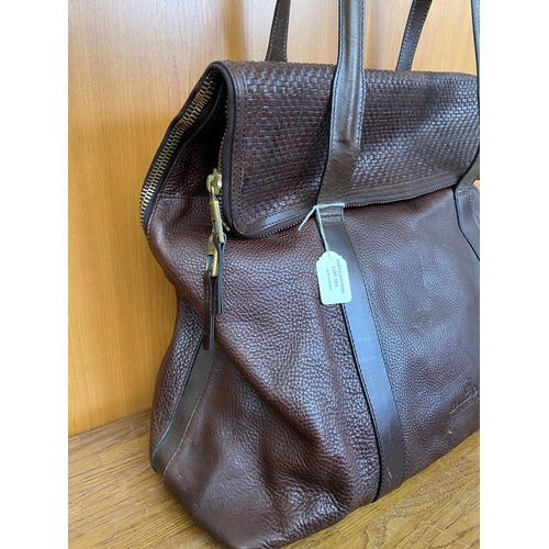 235 - Massimo Dutti New York Fifth Avenue Collection Beautiful Brown Leather Travel Bag