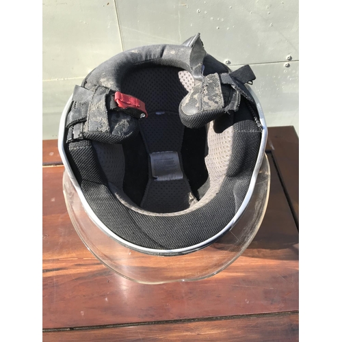 374 - Duchini D505 Motorcycle Helmet