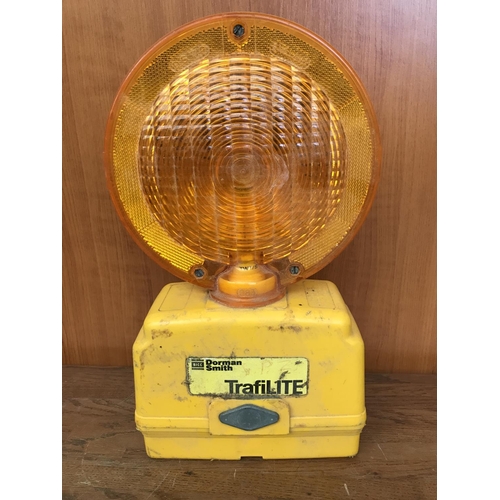 420 - TrafiLITE Signal Lamp Made in England