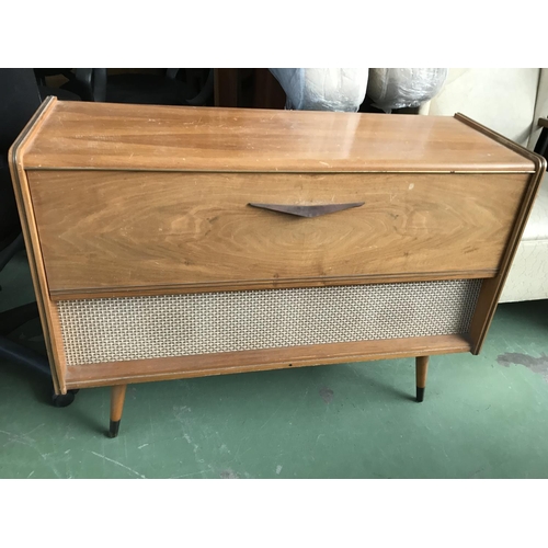 475 - Vintage 1950's SABA Radio Record Player, Made in Germany (W:105 x D:42cm x H:73cm)