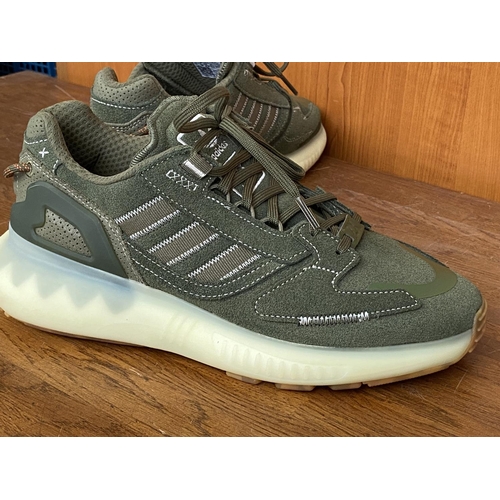 565 - Adidas ZX 5K Men's Trainers Size 8, Boost Olive Colour (Unused)