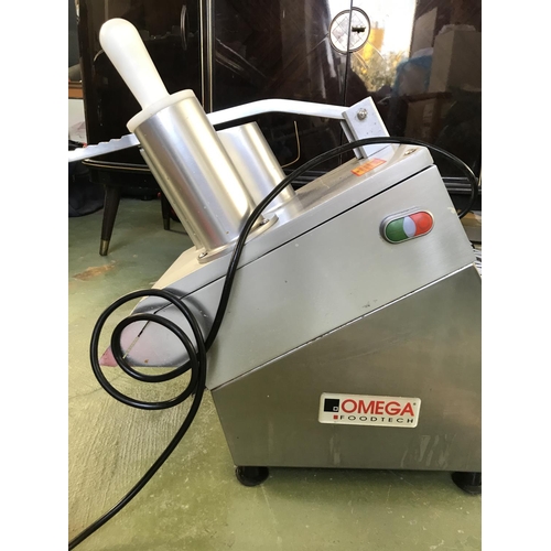 650 - Omega Foodtech Electric Commercial Vegetable Cutter