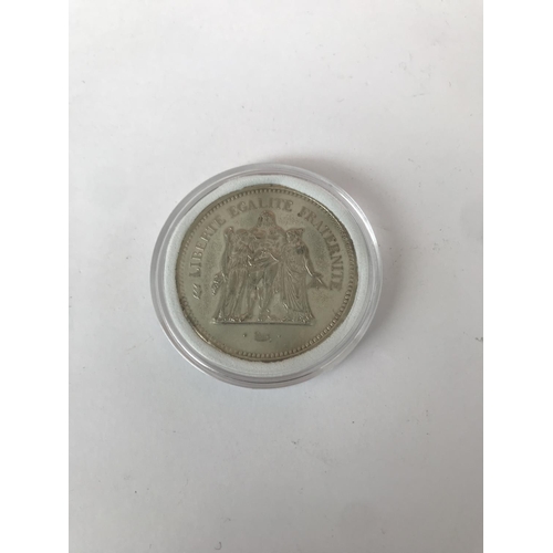 657 - France 50 Francs Coin in Capsule