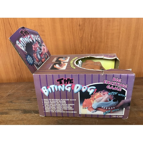 662 - 'The Biting Dog' Vintage Toy in Box - Taken Back on 27/1/2024