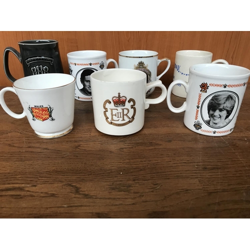 669 - x7 Royal Family Coffee Cups