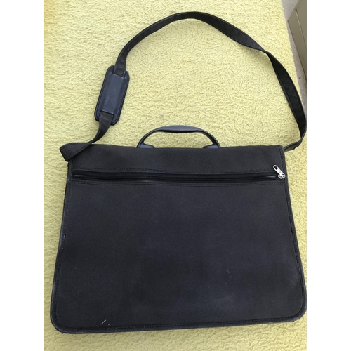 676 - Samsonite Laptop Bag