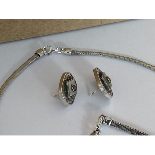 61 - Vintage Silver 925 Sfyrilato Set of Necklace, Bracelet and Earrings (35gr)