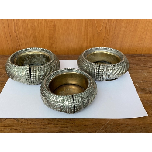 190 - x3 Old Vintage Unique Round Shape Handmade Tribal Metal/Copper Work Ashtrays